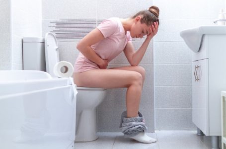 Jangan Muntah Dulu! Ketahui Tahap Kesihatan Usus Melalui Bentuk Najis