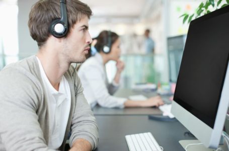 4 Sebab Kenapa Muzik Penting Di Pejabat